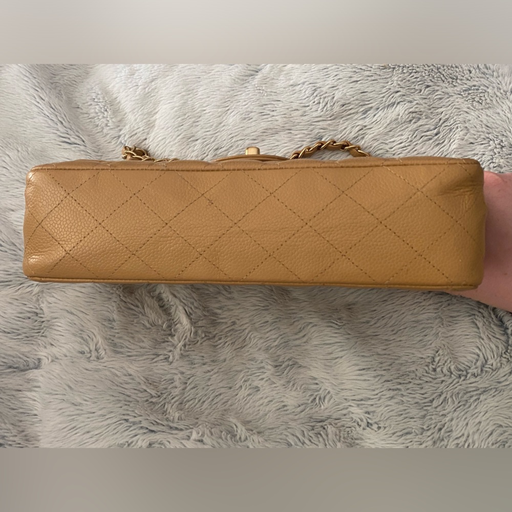 Chanel Beige Caviar Classic Double  Flap Medium - Picture 6 of 13
